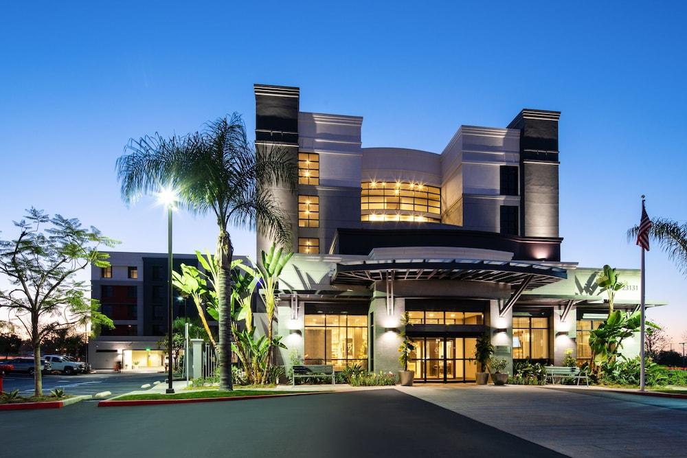 Hilton Garden Inn Irvine Spectrum Лейк-Форест Экстерьер фото