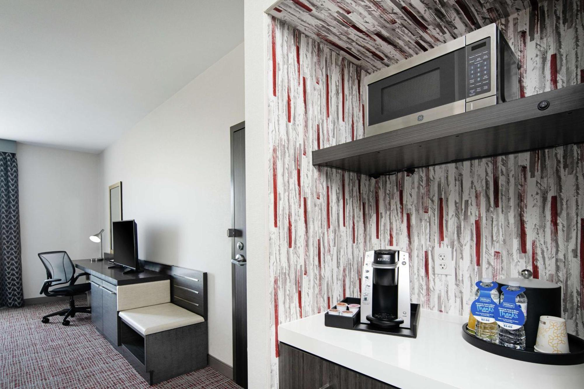 Hilton Garden Inn Irvine Spectrum Лейк-Форест Экстерьер фото